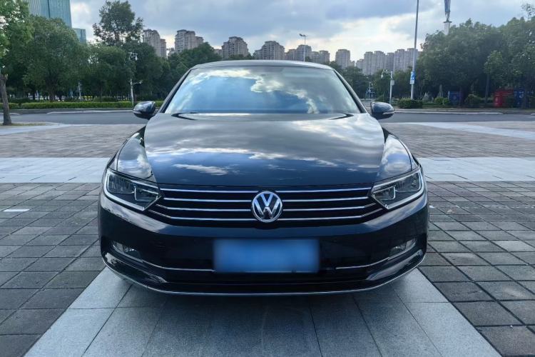 Used Volkswagen Magotan 2019 280TSI DSG Comfort Model China V Standard Exterior 1