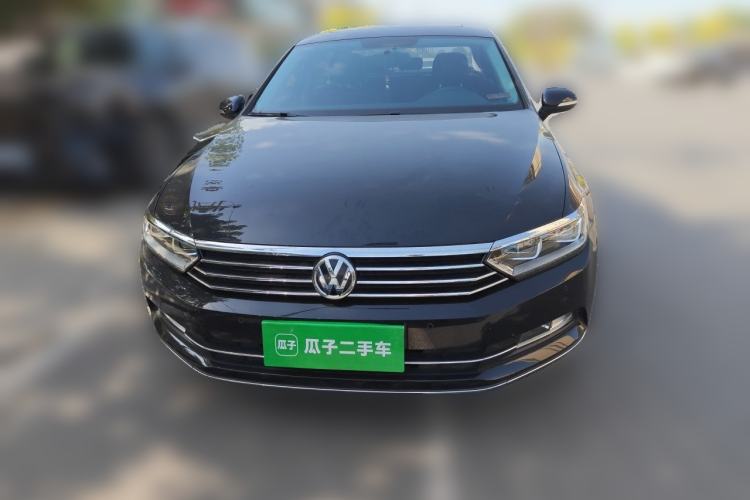 Used Volkswagen Magotan 2019 330TSI DSG Leading Model China VI Standard Exterior 1