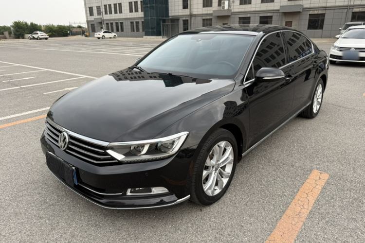 Used Volkswagen Magotan 2019 330TSI DSG Luxury Version China VI Standard Exterior 1