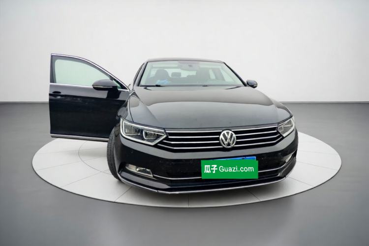 Used Volkswagen Magotan 2019 280TSI DSG Comfort Model China VI Standard Exterior 1