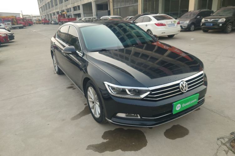 Used Volkswagen Magotan 2019 330TSI DSG Leading Model China VI Standard Exterior 1