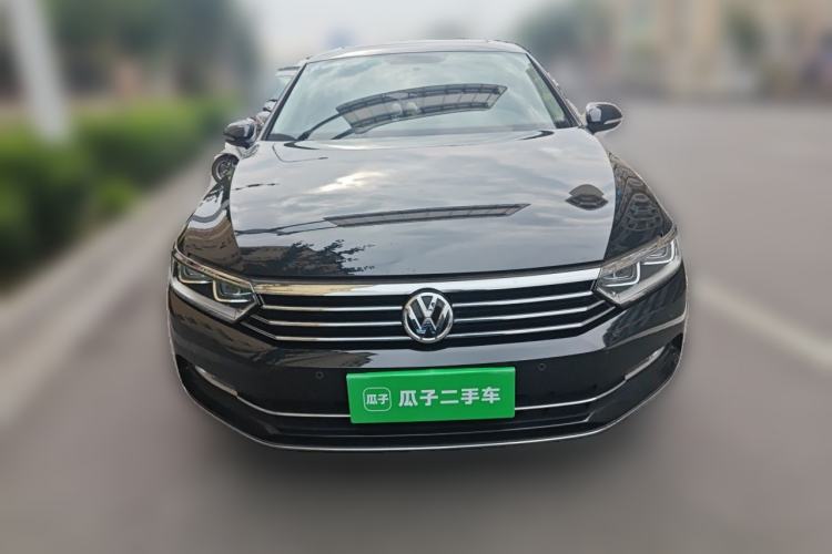 Used Volkswagen Magotan 2019 330TSI DSG Leading Model China VI Standard Exterior 1