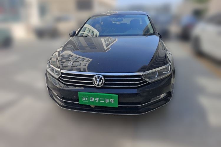 Used Volkswagen Magotan 2019 330TSI DSG Luxury Version China VI Standard Exterior 1