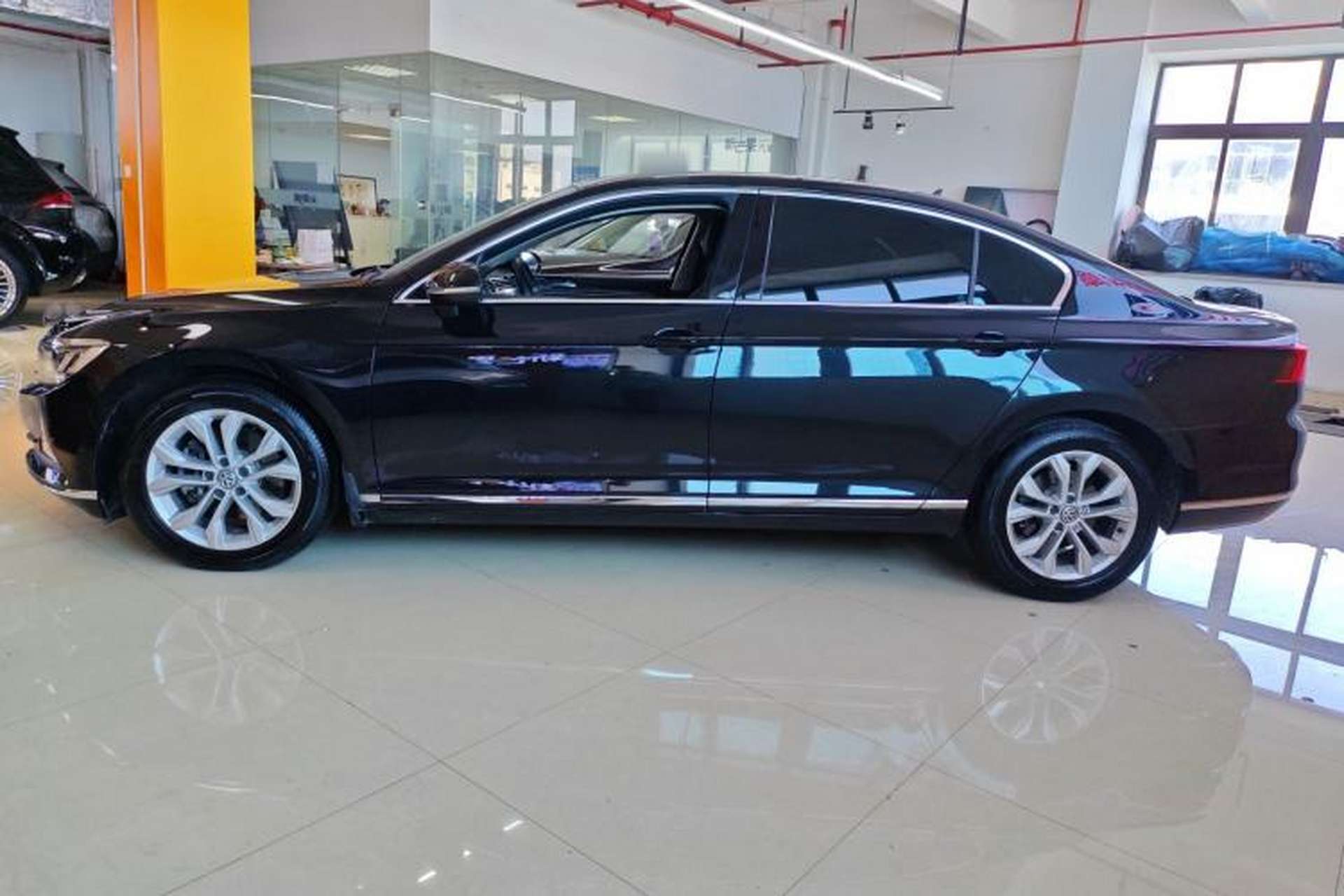 Used Volkswagen Magotan 2019 330TSI DSG Luxury Version China VI Standard Exterior 1