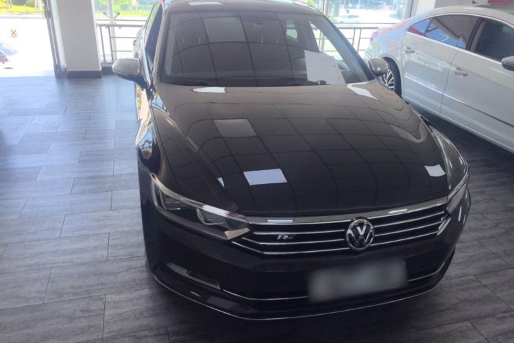 Used Volkswagen Magotan 2019 330TSI DSG Luxury Model China V Standard Exterior 2
