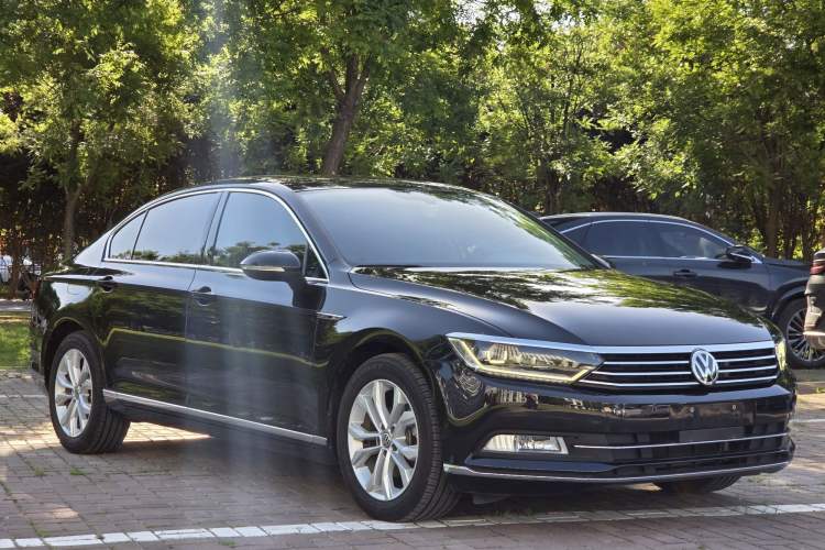 Used Volkswagen Magotan 2019 330TSI DSG Luxury Model China V Standard Exterior 2