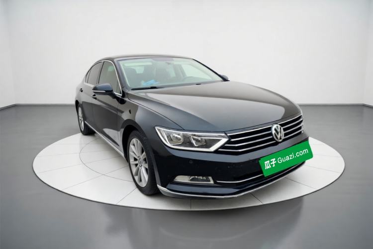 Used Volkswagen Magotan 2019 280TSI DSG Comfort Model China VI Standard Exterior 2