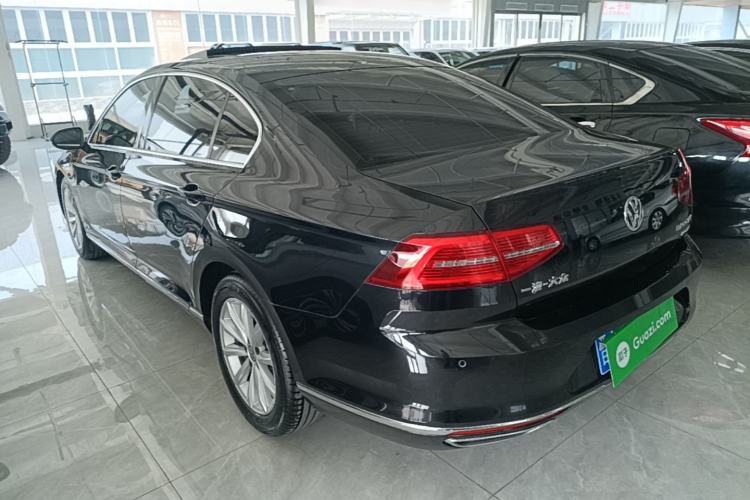Used Volkswagen Magotan 2019 330TSI DSG Leading Model China VI Standard Exterior 2