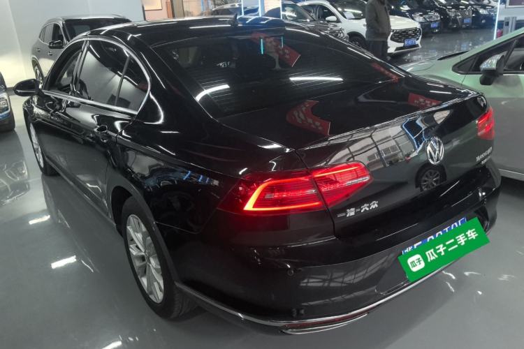 Used Volkswagen Magotan 2019 330TSI DSG Luxury Version China VI Standard Exterior 2