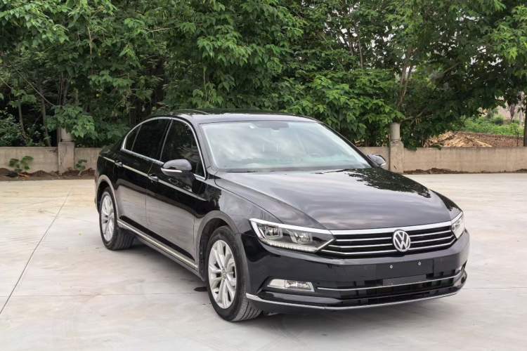Used Volkswagen Magotan 2019 330TSI DSG Luxury Version China VI Standard Exterior 2