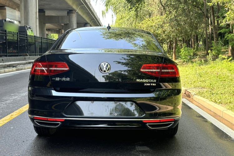 Used Volkswagen Magotan 2019 330TSI DSG Luxury Version China VI Standard Exterior 2