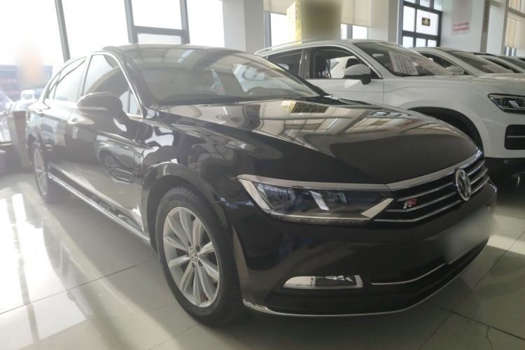 Used Volkswagen Magotan 2019 330TSI DSG Leading Edition China V Standard Exterior 2