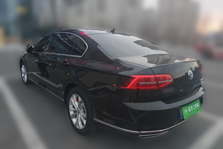 Used Volkswagen Magotan 2019 330TSI DSG Luxury Model China V Standard Exterior 3