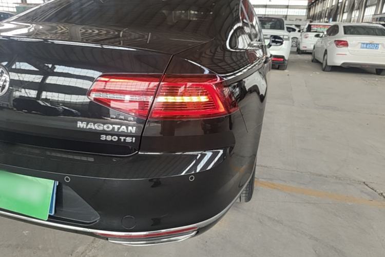 Used Volkswagen Magotan 2019 380TSI DSG Luxury Version China VI Standard Exterior 3