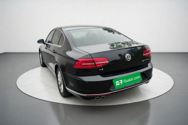 Used Volkswagen Magotan 2019 280TSI DSG Comfort Model China VI Standard Exterior 3