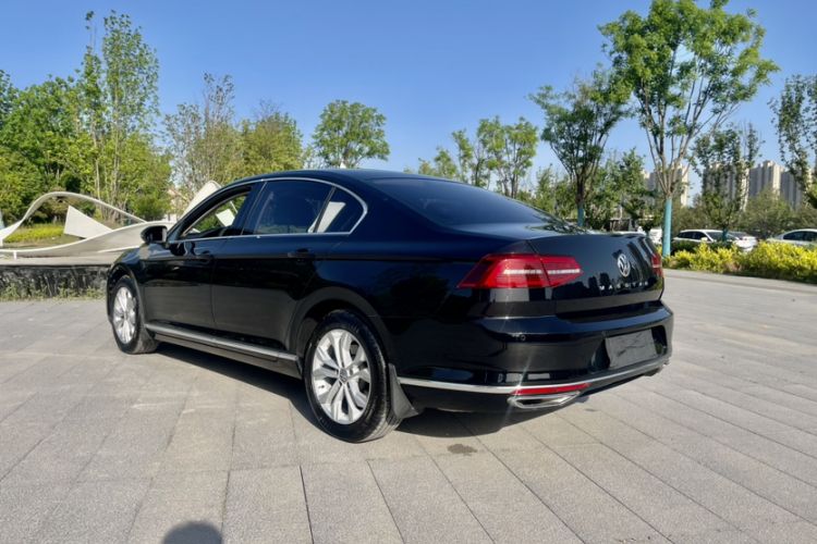 Used Volkswagen Magotan 2019 380TSI DSG Luxury Model China V Standard Exterior 3