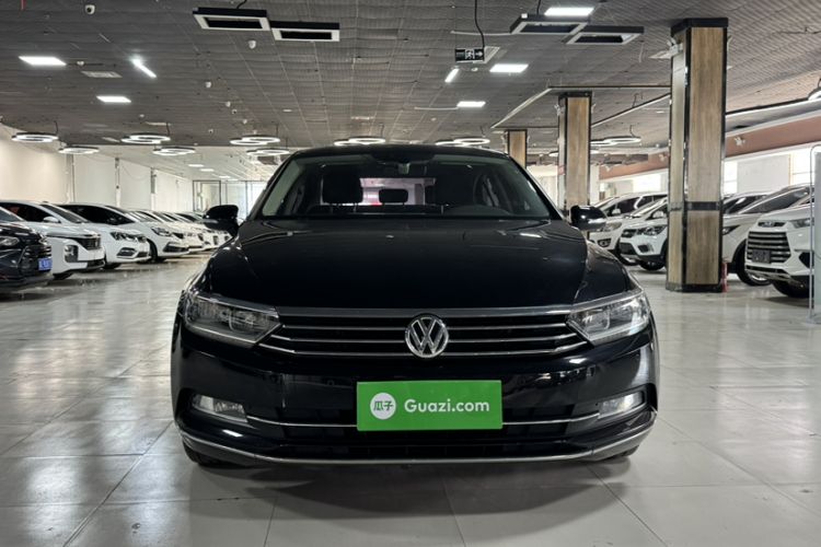 Used Volkswagen Magotan 2019 330TSI DSG Luxury Model China V Standard Exterior 3