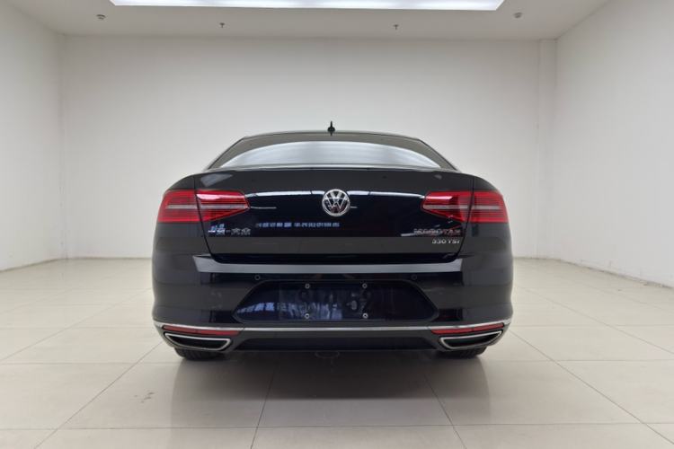 Used Volkswagen Magotan 2019 330TSI DSG Luxury Version China VI Standard Exterior 3
