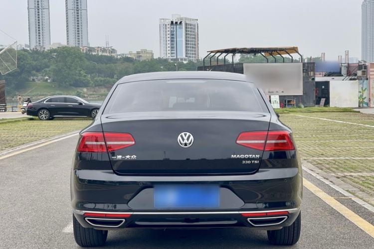 Used Volkswagen Magotan 2019 330TSI DSG Leading Model China VI Standard Exterior 4