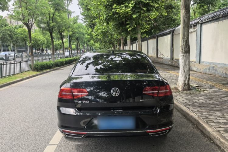 Used Volkswagen Magotan 2019 330TSI DSG Luxury Version China VI Standard Exterior 4