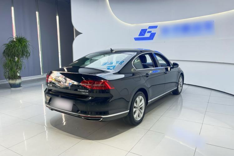 Used Volkswagen Magotan 2019 330TSI DSG Luxury Version China VI Standard Exterior 4