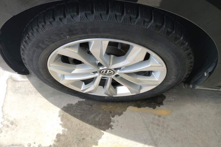 Used Volkswagen Magotan 2019 330TSI DSG Luxury Model China V Standard Exterior 4