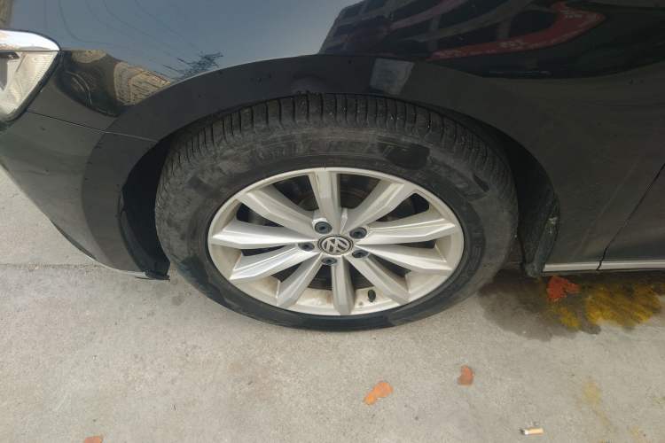 Used Volkswagen Magotan 2019 330TSI DSG Leading Model China VI Standard Exterior 4