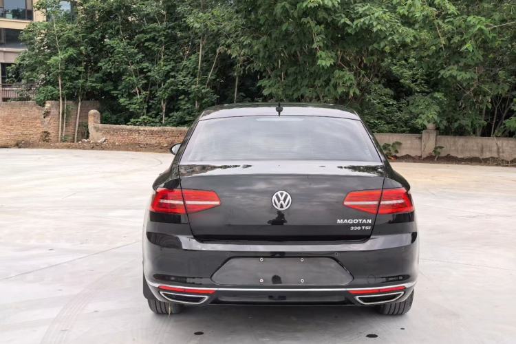 Used Volkswagen Magotan 2019 330TSI DSG Luxury Version China VI Standard Exterior 4