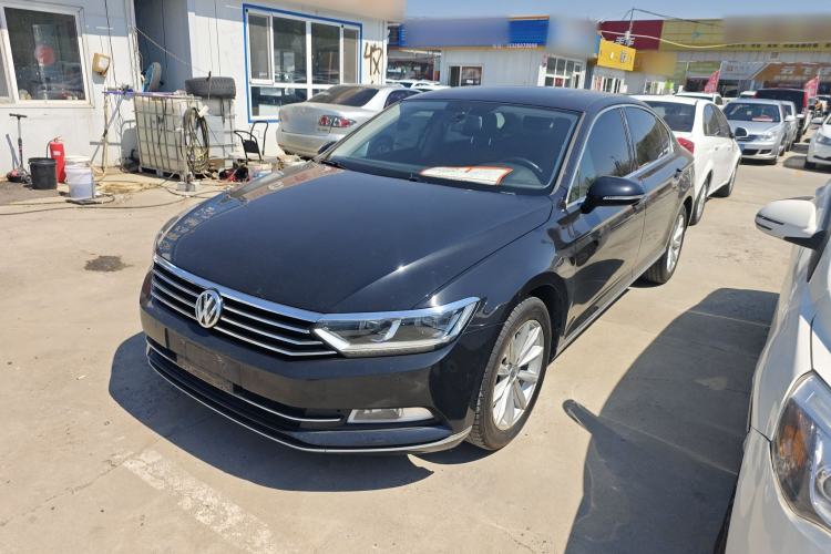 Used Volkswagen Magotan 2019 330TSI DSG Leading Model China VI Standard Exterior 4