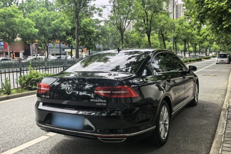Used Volkswagen Magotan 2019 330TSI DSG Luxury Version China VI Standard Exterior 5