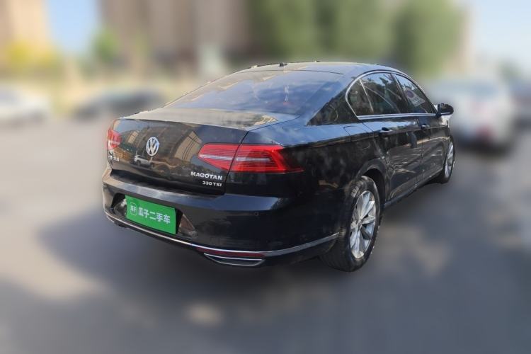 Used Volkswagen Magotan 2019 330TSI DSG Leading Model China VI Standard Exterior 5