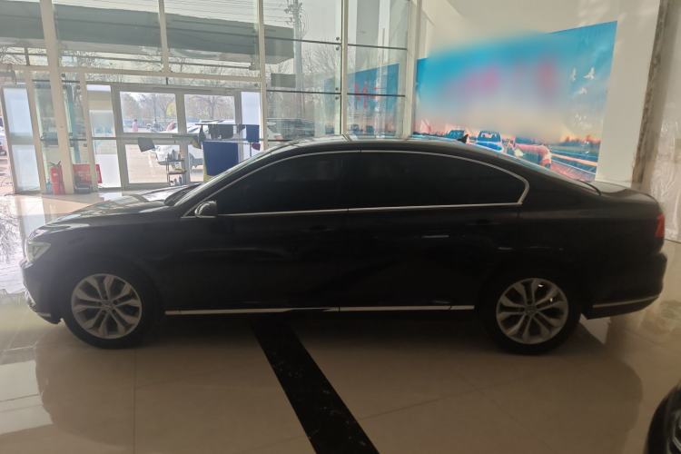 Used Volkswagen Magotan 2019 330TSI DSG Luxury Version China VI Standard Exterior 5