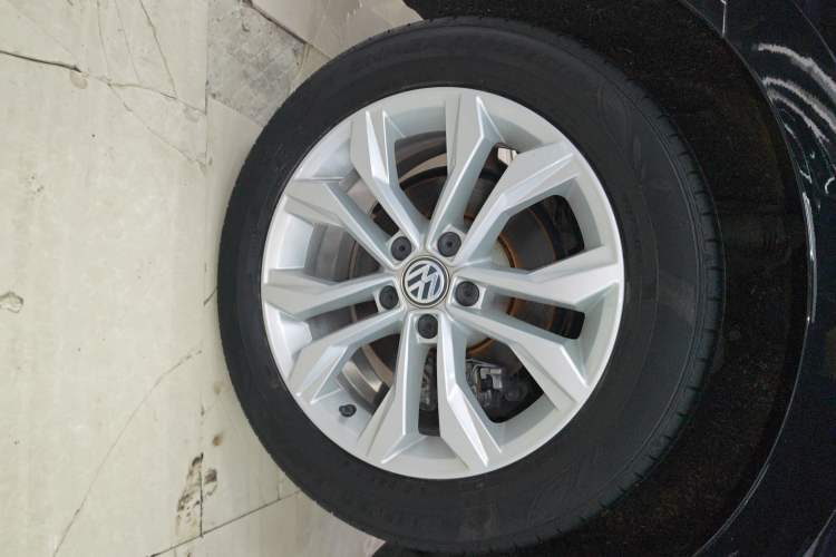 Used Volkswagen Magotan 2019 330TSI DSG Luxury Model China V Standard Exterior 5