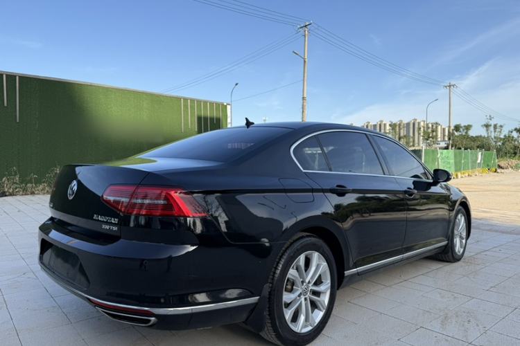 Used Volkswagen Magotan 2019 330TSI DSG Luxury Model China V Standard Exterior 5