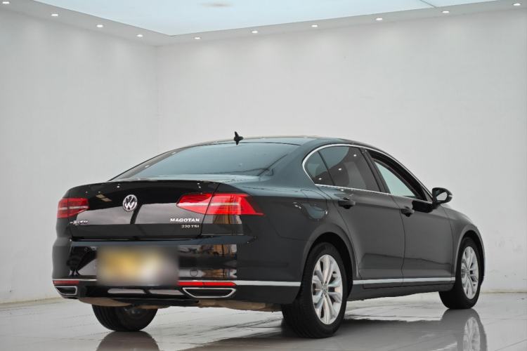 Used Volkswagen Magotan 2019 330TSI DSG Luxury Model China V Standard Exterior 5