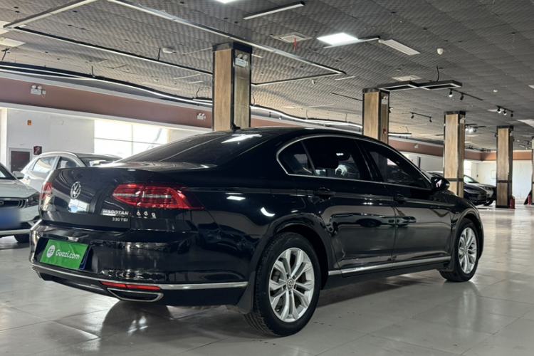 Used Volkswagen Magotan 2019 330TSI DSG Luxury Model China V Standard Exterior 5