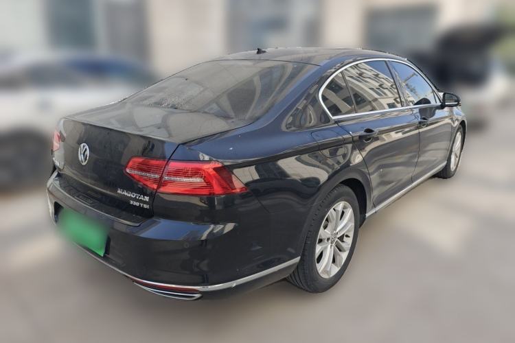 Used Volkswagen Magotan 2019 330TSI DSG Luxury Version China VI Standard Exterior 5