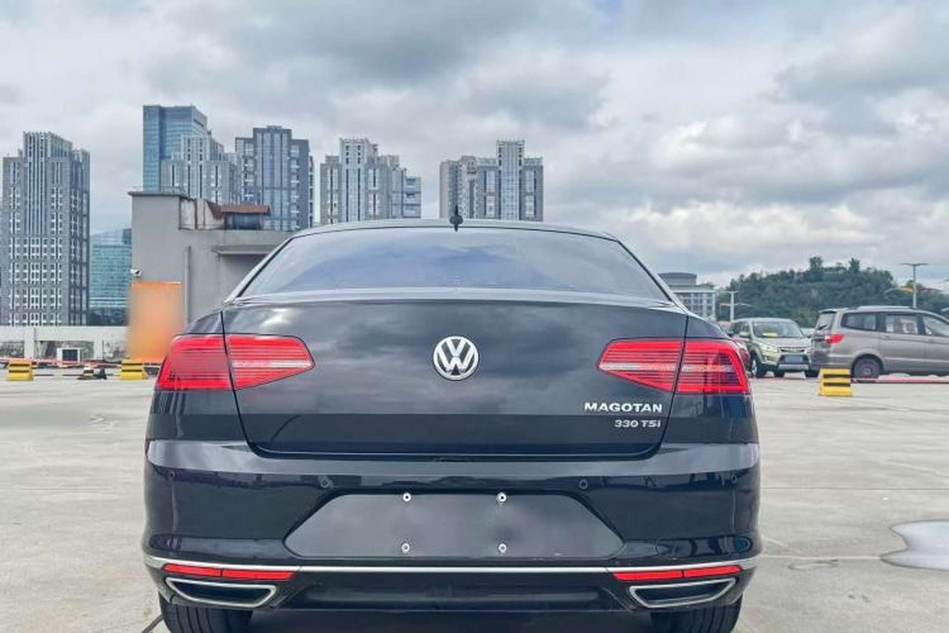 Used Volkswagen Magotan 2019 330TSI DSG Luxury Version China VI Standard Exterior 5