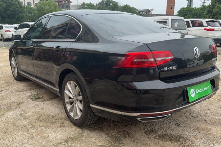 Used Volkswagen Magotan 2019 330TSI DSG Leading Model China VI Standard Exterior 6