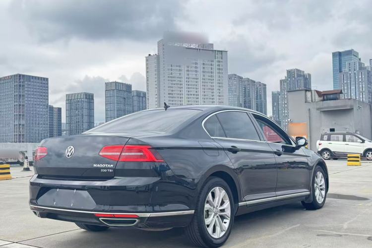 Used Volkswagen Magotan 2019 330TSI DSG Luxury Version China VI Standard Exterior 6