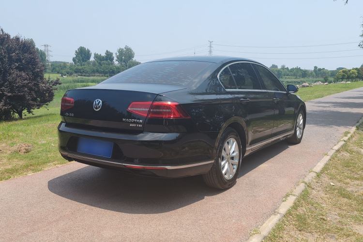 Used Volkswagen Magotan 2019 280TSI DSG Comfort Model China VI Standard Exterior 6