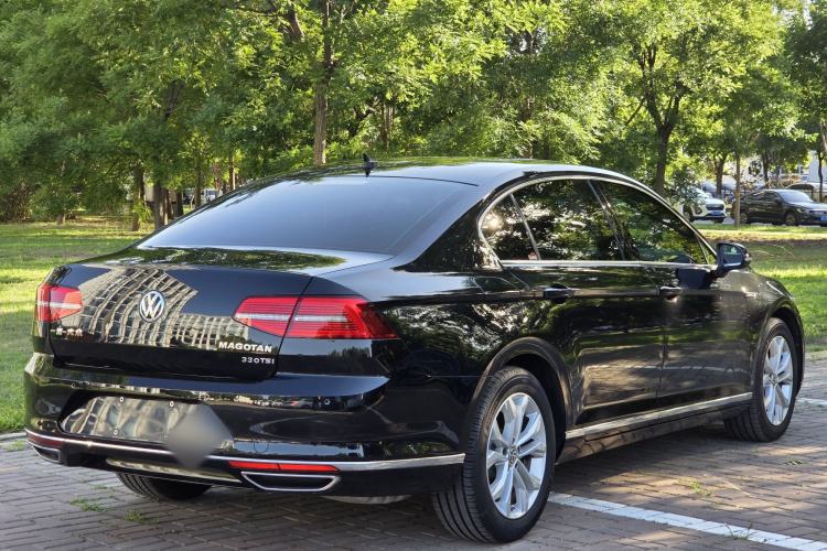 Used Volkswagen Magotan 2019 330TSI DSG Luxury Model China V Standard Exterior 8