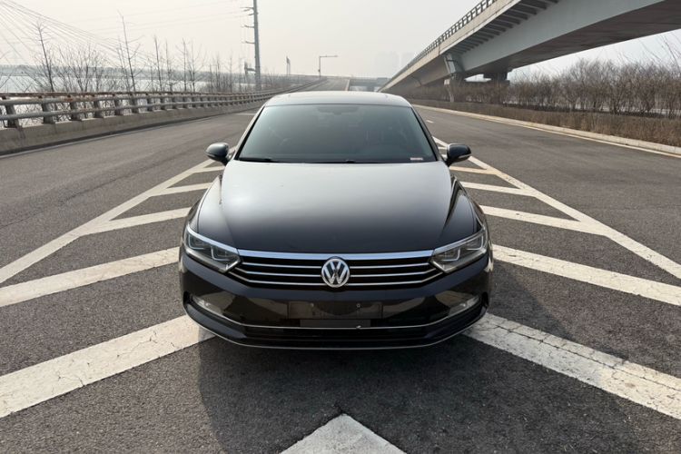 Used Volkswagen Magotan 2019 380TSI DSG Luxury Model China V Standard Exterior 8
