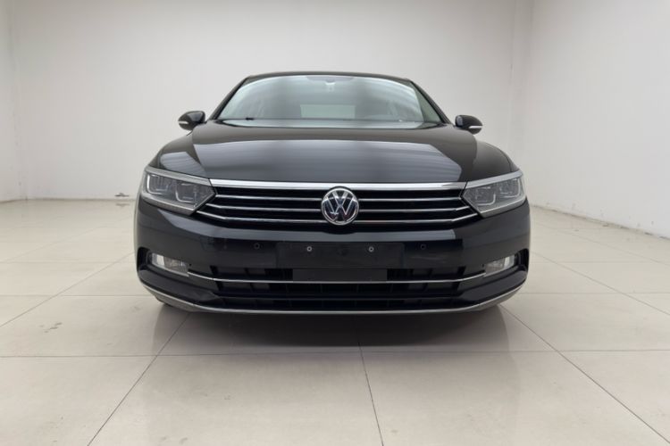 Used Volkswagen Magotan 2019 330TSI DSG Luxury Version China VI Standard Exterior 8