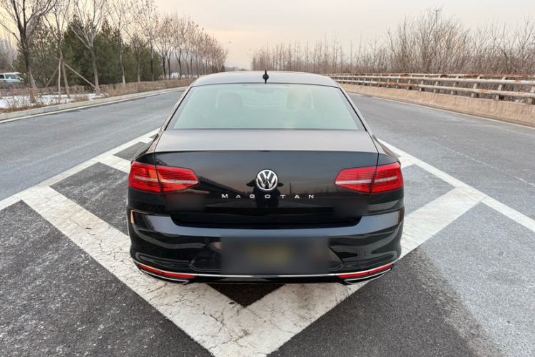 Used Volkswagen Magotan 2019 330TSI DSG Luxury Version China VI Standard Exterior 9