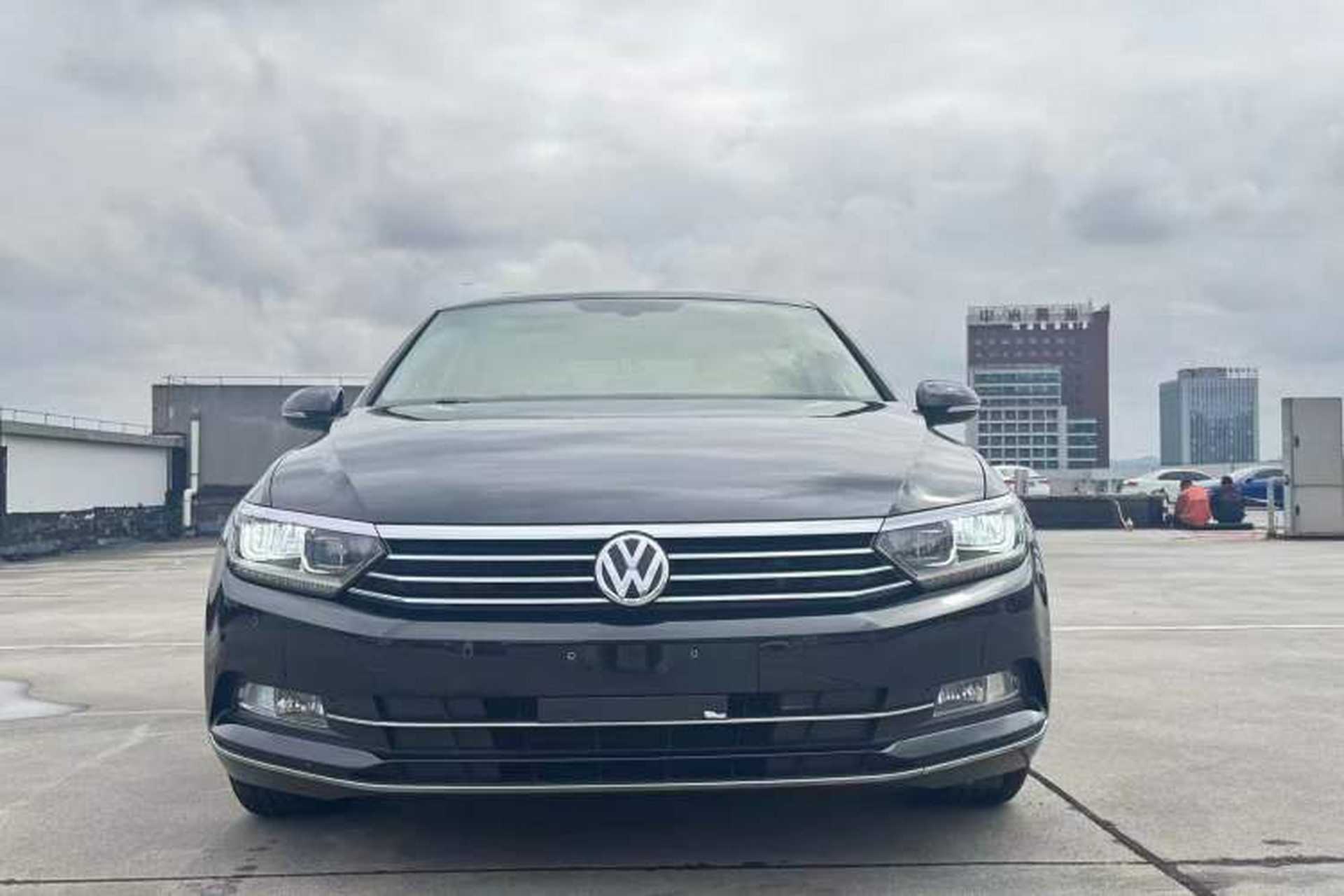 Used Volkswagen Magotan 2019 330TSI DSG Luxury Version China VI Standard Exterior 9