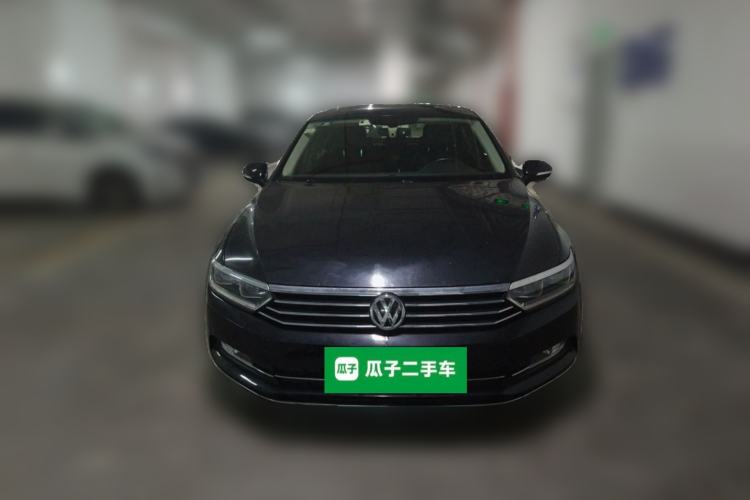 Used Volkswagen Magotan 2019 330TSI DSG Luxury Version China VI Standard Front