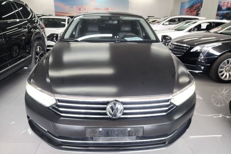 Used Volkswagen Magotan 2019 330TSI DSG Luxury Model China V Standard Front