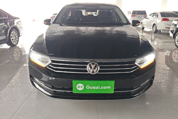 Used Volkswagen Magotan 2019 330TSI DSG Leading Edition China V Standard Front