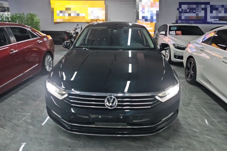 Used Volkswagen Magotan 2019 330TSI DSG Luxury Model China V Standard Front